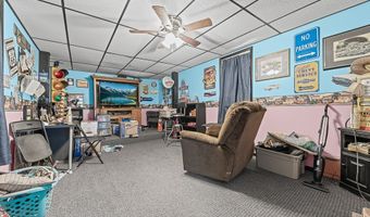 5869 Beechwood Ave, Alliance, OH 44601