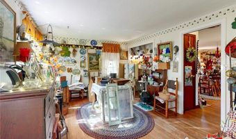 1503 Putnam Pike, Glocester, RI 02814