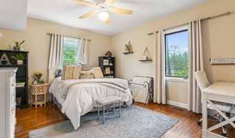 725 Province Line Rd, Allentown, NJ 08501