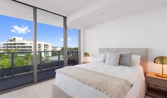 9201 E Bay Harbor Dr 604, Bay Harbor Islands, FL 33154