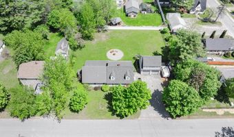 15 Fairfax St, Bangor, ME 04401