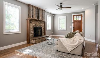 139 Linden St, Arden, NC 28704