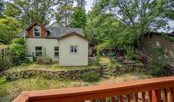 307 Hillcrest St, Ashland, OR 97520