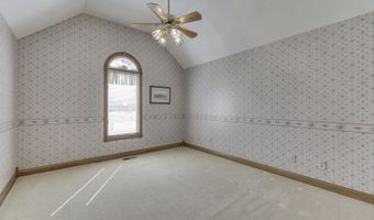 8896 Classic View Dr, Indianapolis, IN 46217