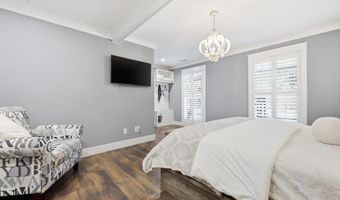 106 S Hermitage Rd, Beaufort, SC 29902