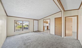 280 San Antonio River Dr, Adrian, MI 49221