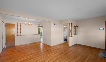 8628 Hillery Dr, Affton, MO 63123