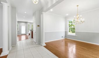 6 Valley Stream Pl, Barnegat, NJ 08005