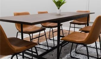 45 N Chillicothe Rd, Aurora, OH 44202