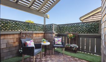817 Harbor Rd, Alameda, CA 94502