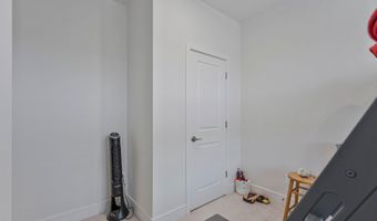 41912 HOGAN FOREST Ter, Aldie, VA 20105