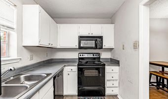 1730 Brightside Dr #C, Baton Rouge, LA 70820