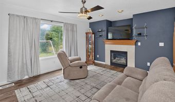 1624 3rd Ave SE, Altoona, IA 50009