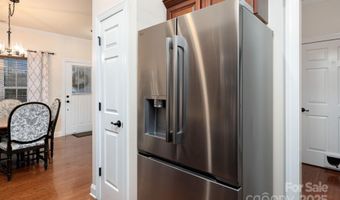 11 Dansford Ln, Arden, NC 28704