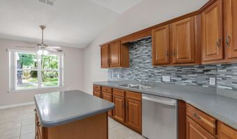 1184 Blackberry Cir, Baker, FL 32531