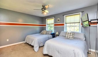 195 Steam Mill Rd, Auburn, NH 03032
