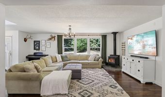 21621 S UPPER HIGHLAND Rd, Beavercreek, OR 97004
