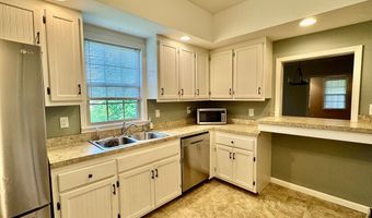 250 E Main St, Algood, TN 38506