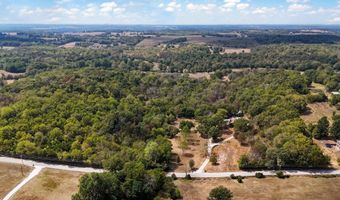 7681 N Farm Road 43, Ash Grove, MO 65604