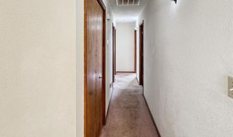 803 Latrobe Dr, Carlsbad, NM 88220