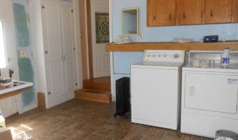 103 W Daniel St, Albany, MO 64402