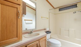 60865 Raintree Dr, Bend, OR 97701