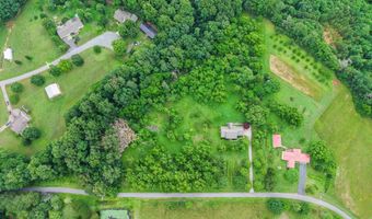 205 Oak Hill Ln, Arab, AL 35016