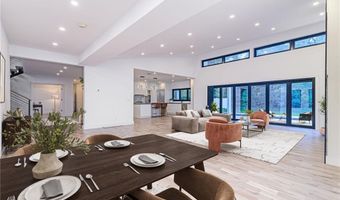 19 Castle Rd, Narragansett, RI 02882