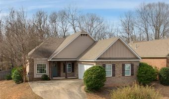 1756 VFW Rd, Auburn, AL 36832