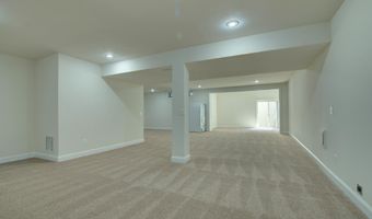 23685 KILKERRAN Dr, Aldie, VA 20105