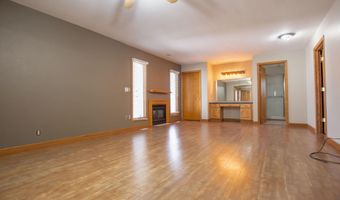 711 E Chubb St, Algona, IA 50511