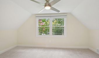 12213 WESTMONT Ln, Bowie, MD 20715