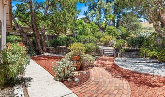 2070 Fuerte Ln, Escondido, CA 92026