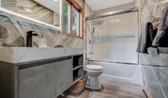 875 Stony Mountain Rd, Albrightsville, PA 18210