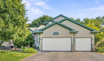 10462 Karston Ave NE, Albertville, MN 55301
