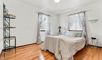 2008 Douglas Ave, Ames, IA 50010