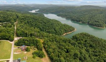976 Livingston Boat Dock Rd, Allons, TN 38541