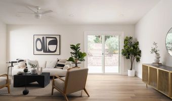 1502 Surrey Ct, Oceanside, CA 92057