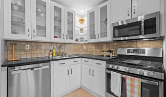 3301 NW DENT Pl NW, Washington, DC 20007