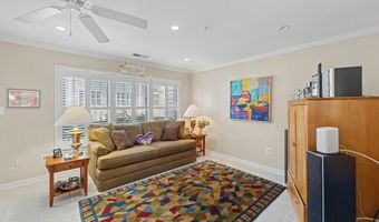 5022 BARBOUR Dr B, Alexandria, VA 22304