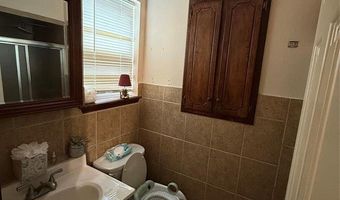 7917 NW 40th St, Bethany, OK 73008