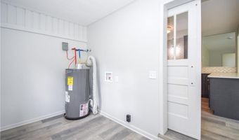 1706 SIMPSON St, Alexander City, AL 35010