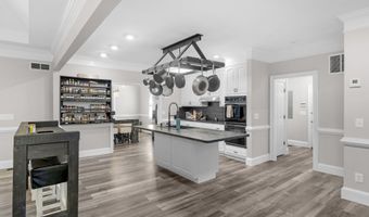 967 Five Points Rd, Barnesville, GA 30204