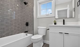 28 Amsden St 28, Arlington, MA 02474