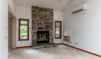 9 Sandy Brook Rd 2, Clinton, CT 06413