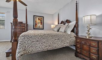 314 8TH St A, Atlantic Beach, FL 32233