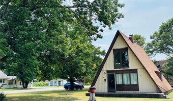 151 E 22nd St, Baxter Springs, KS 66713