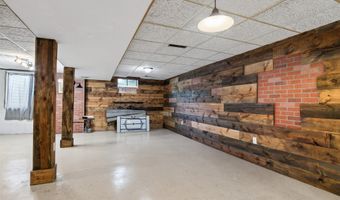713 2nd St SE, Altoona, IA 50009
