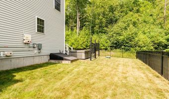 35 Thatcher Way, Barrington, NH 03825