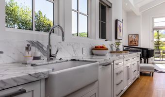 130 YELLOW ROSE Dr, Alta, WY 83414